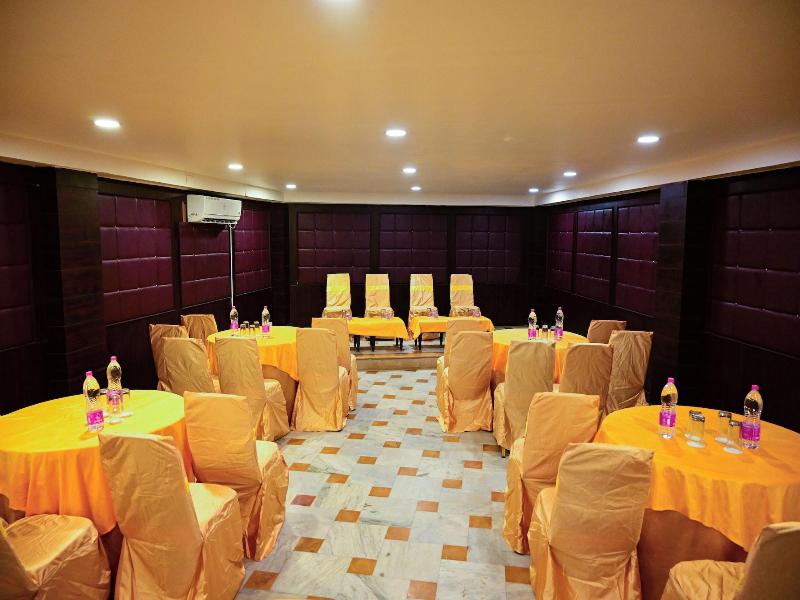 Camellia Hotel Resorts image