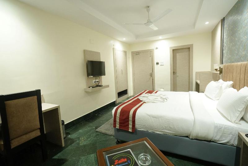 Camellia Hotel Resorts image