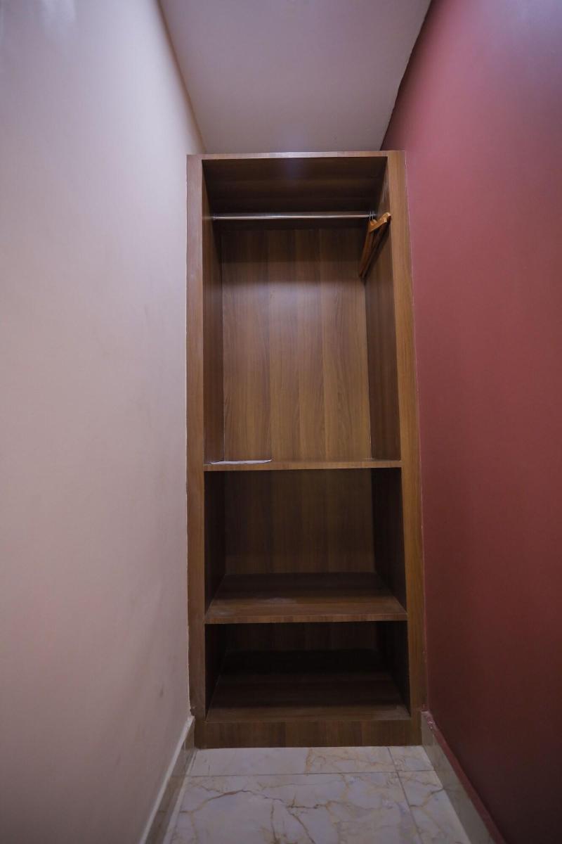 Avenue Hotel Ballygunge image