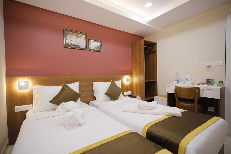 Avenue Hotel Ballygunge image