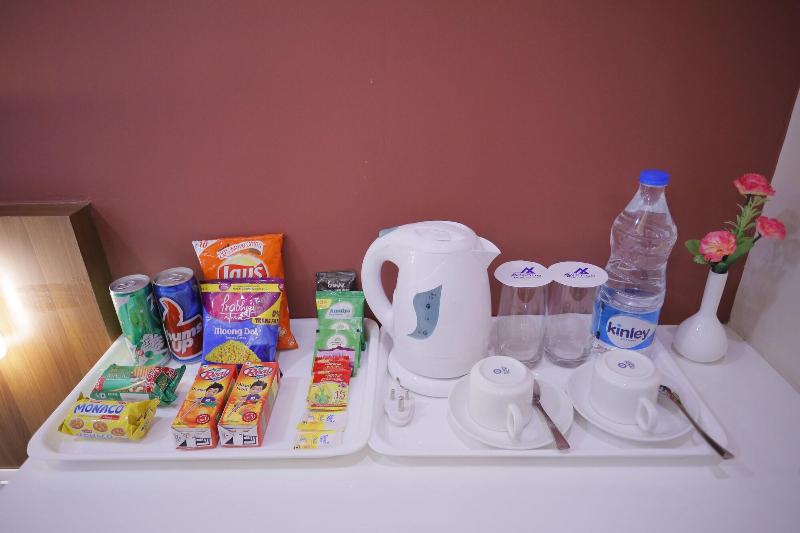 Avenue Hotel Ballygunge image