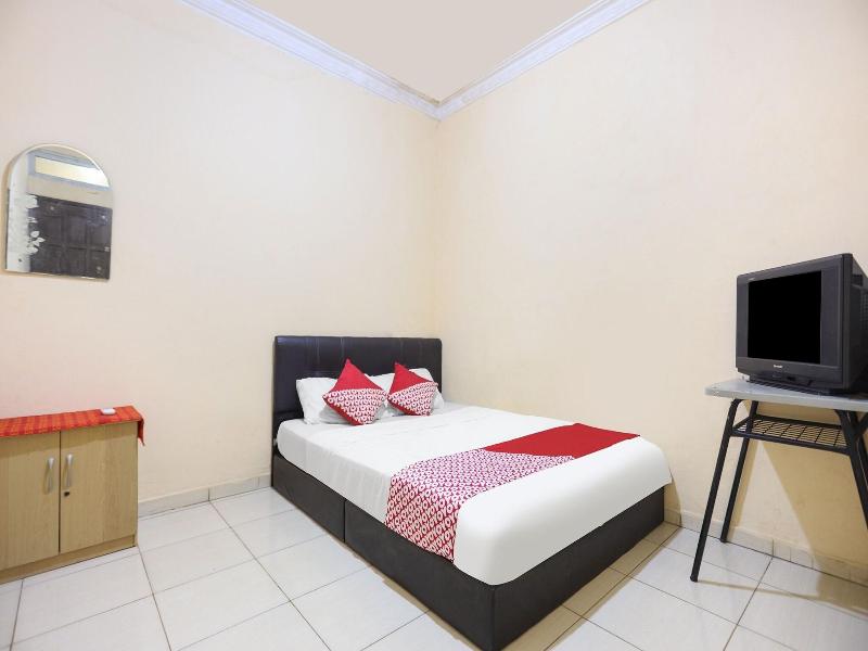 Spot On 91885 Wisma Heksa image
