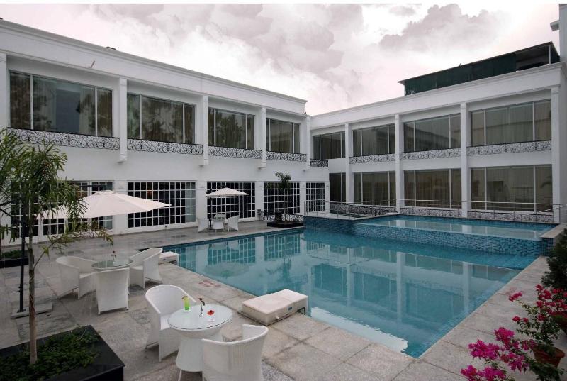 Fairlie Hotel Resorts image