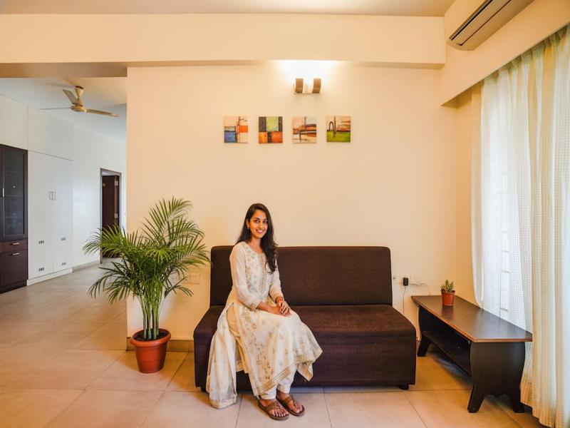 Fabhotel Home Tree Service Apartment image