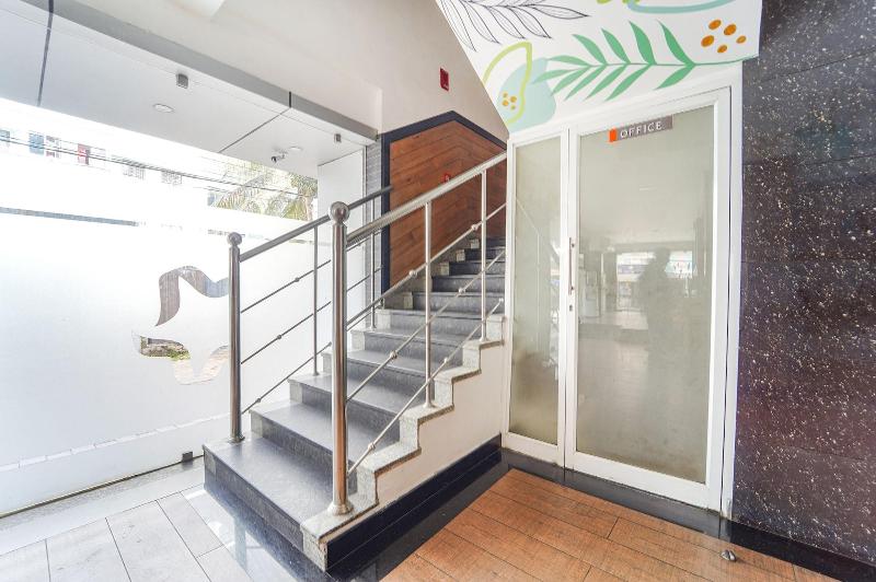 Fabhotel Stratford image