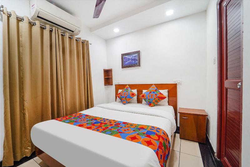Fabhotel Stratford image