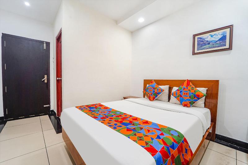 Fabhotel Stratford image