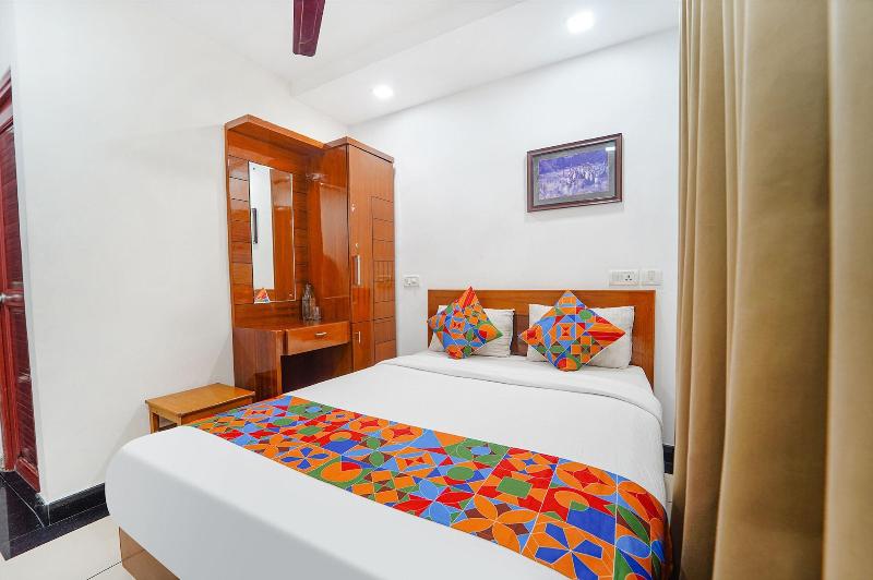 Fabhotel Stratford image