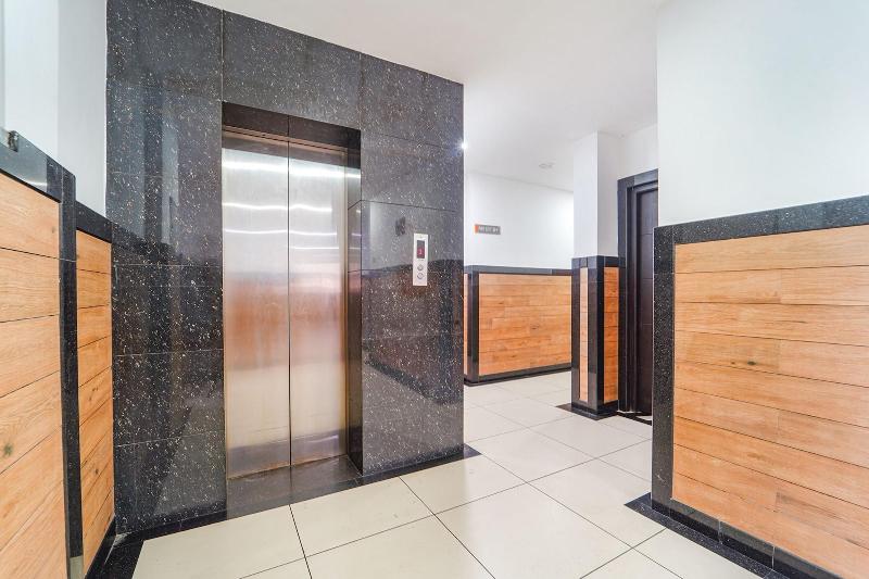 Fabhotel Stratford image