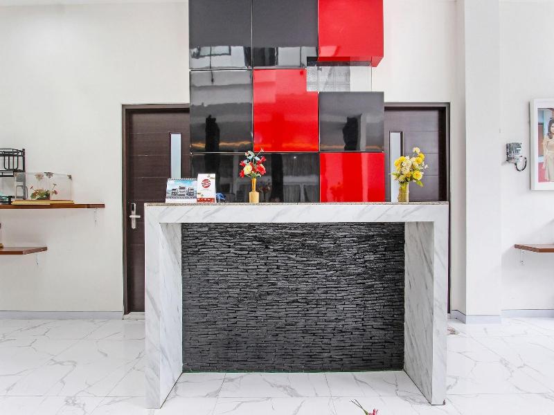 Capital O 91665 D Prof Exclusive Guesthouse