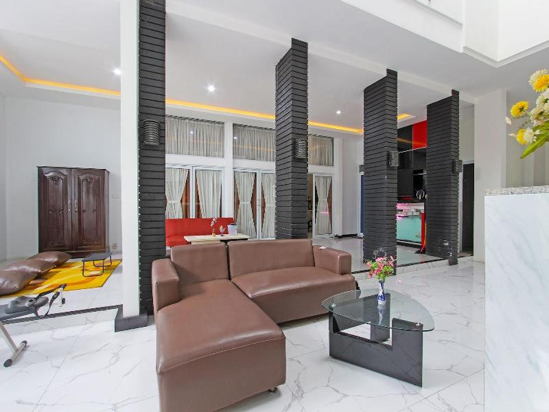 Capital O 91665 D Prof Exclusive Guesthouse