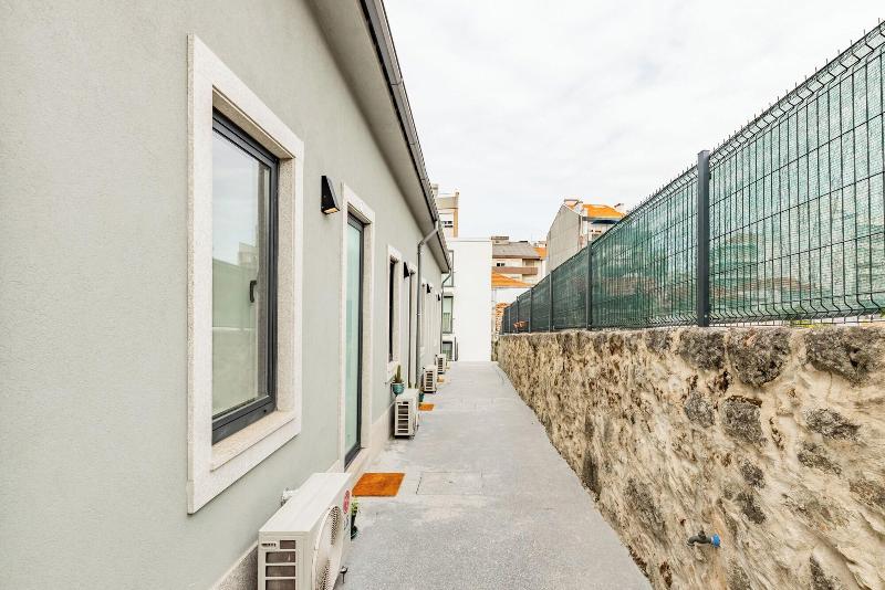 Pestana Houses image
