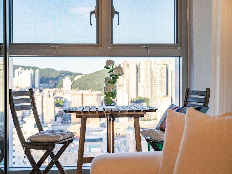Allzip Archieve4h Residence Hotel Busan image