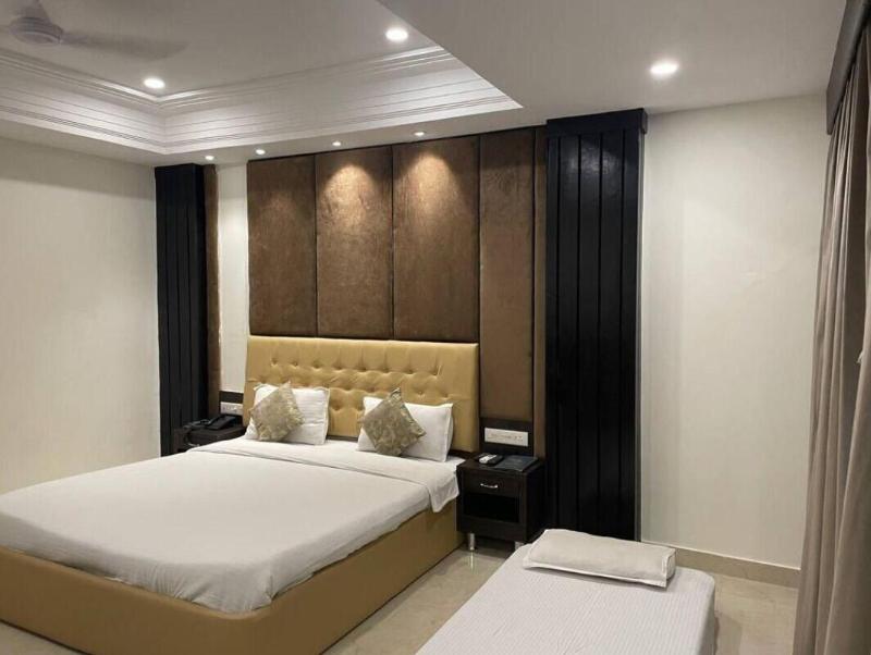 The Grand Siddharth Hotel image