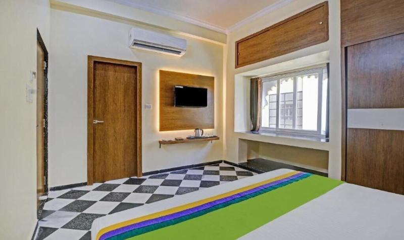 Hotel Vishvam Residency image