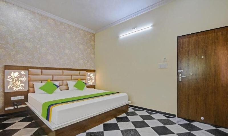Hotel Vishvam Residency image