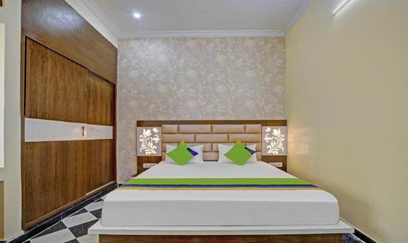 Hotel Vishvam Residency image