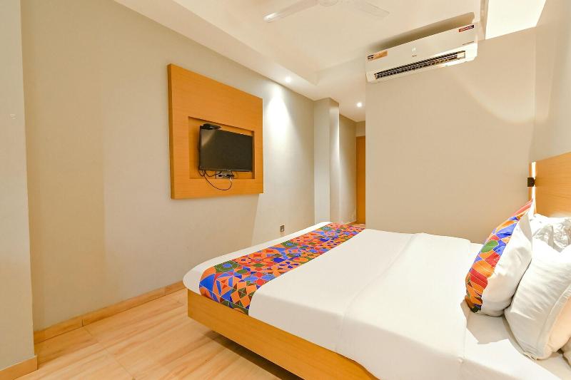 Fabhotel Penthouse image