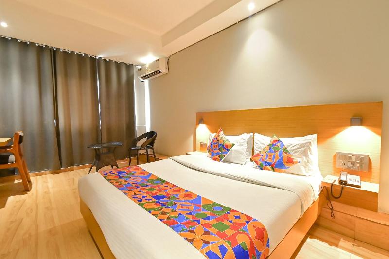 Fabhotel Penthouse image