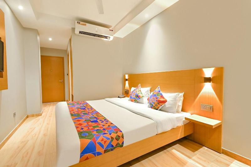 Fabhotel Penthouse image