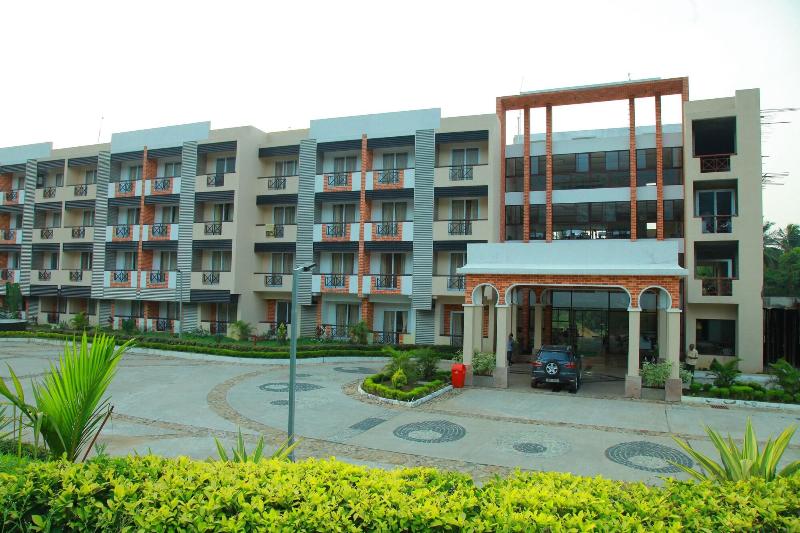5 Falls Resort