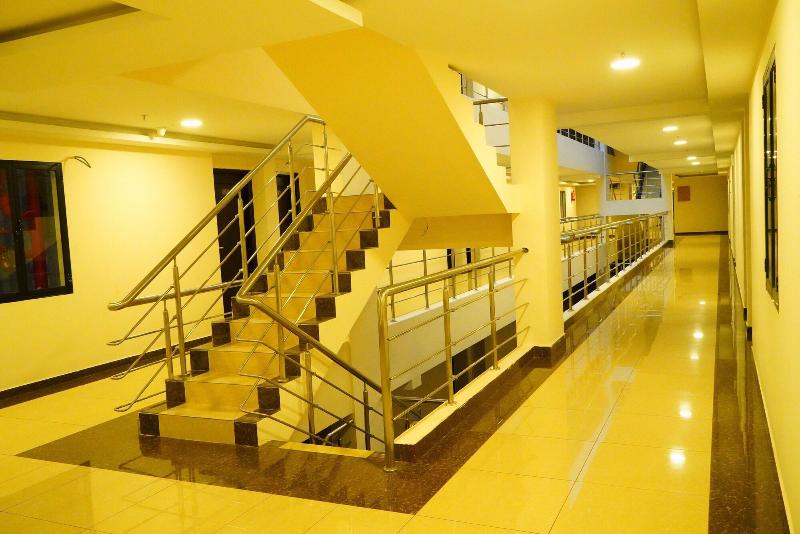 5 Falls Resort