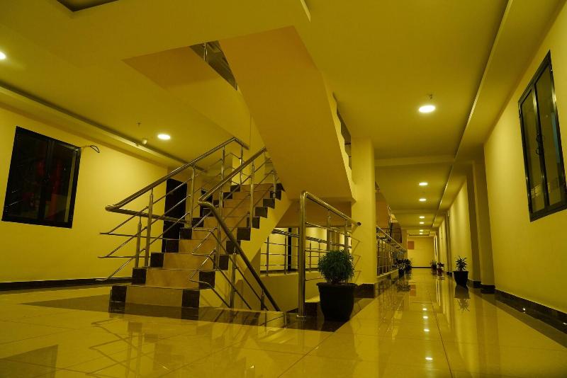 5 Falls Resort