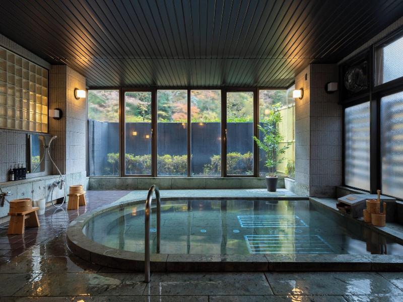 Onsen Guesthouse Tsutaya Hostel image