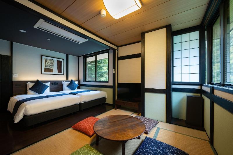 Onsen Guesthouse Tsutaya Hostel image