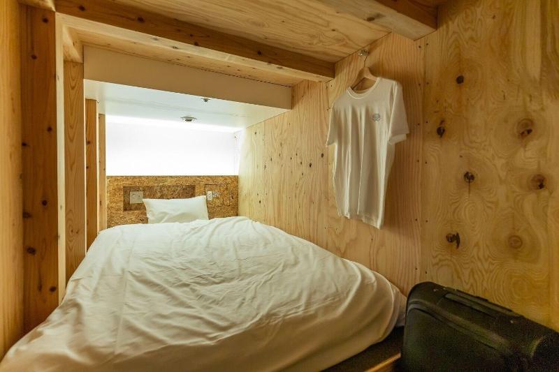 Onsen Guesthouse Tsutaya Hostel image