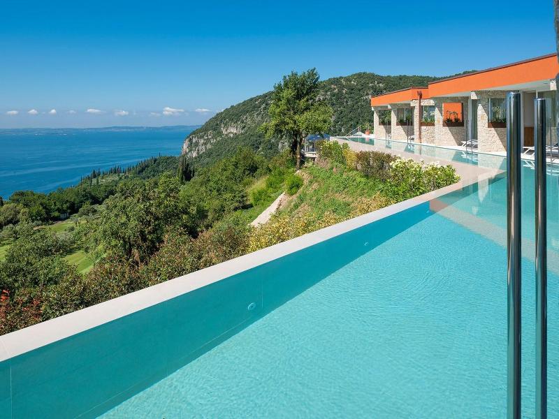 Golf Hotel Ca' Degli Ulivi image