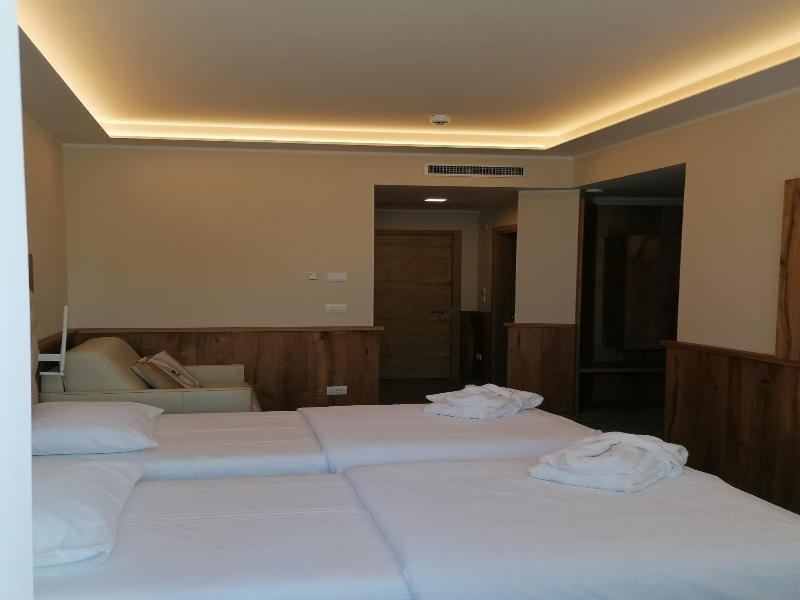 Golf Hotel Ca' Degli Ulivi image