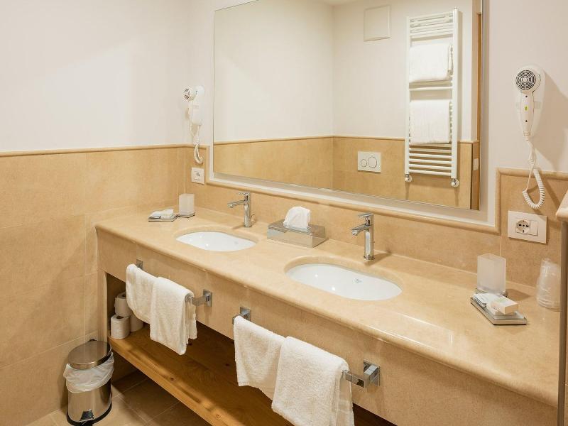 Golf Hotel Ca' Degli Ulivi image