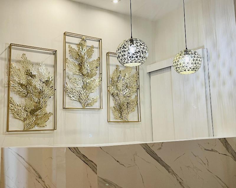 Contemax Arthotel image