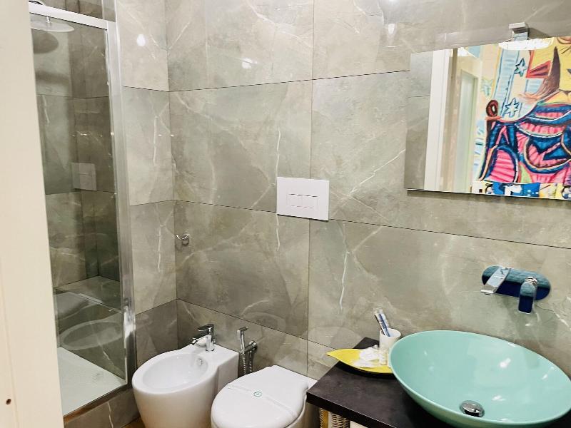 Contemax Arthotel image