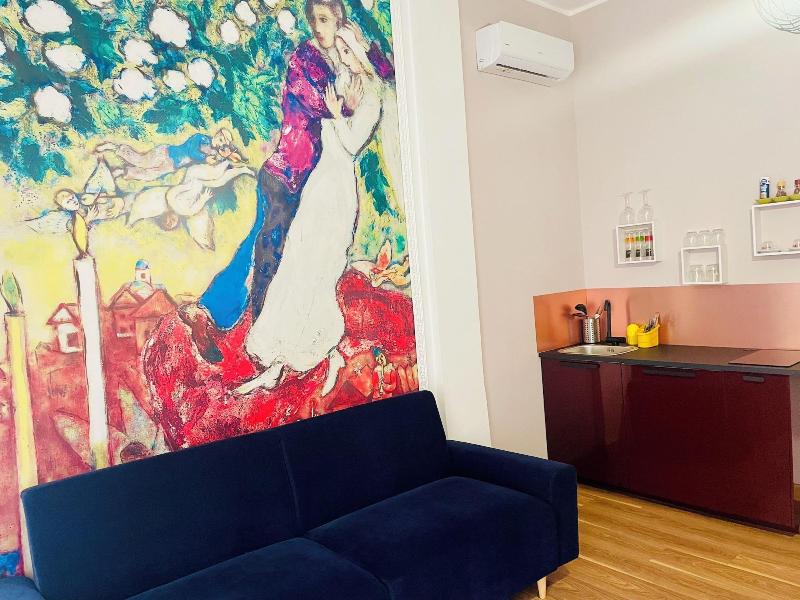 Contemax Arthotel image