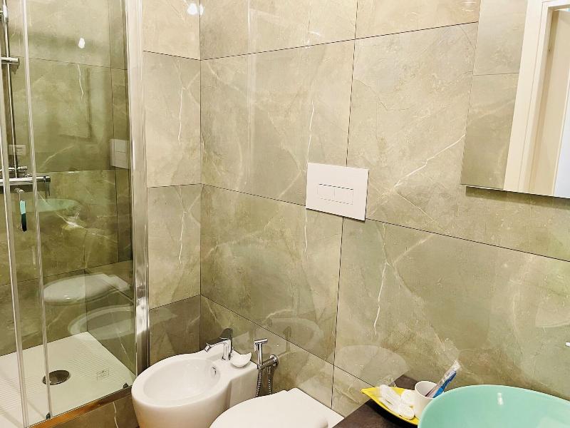 Contemax Arthotel image