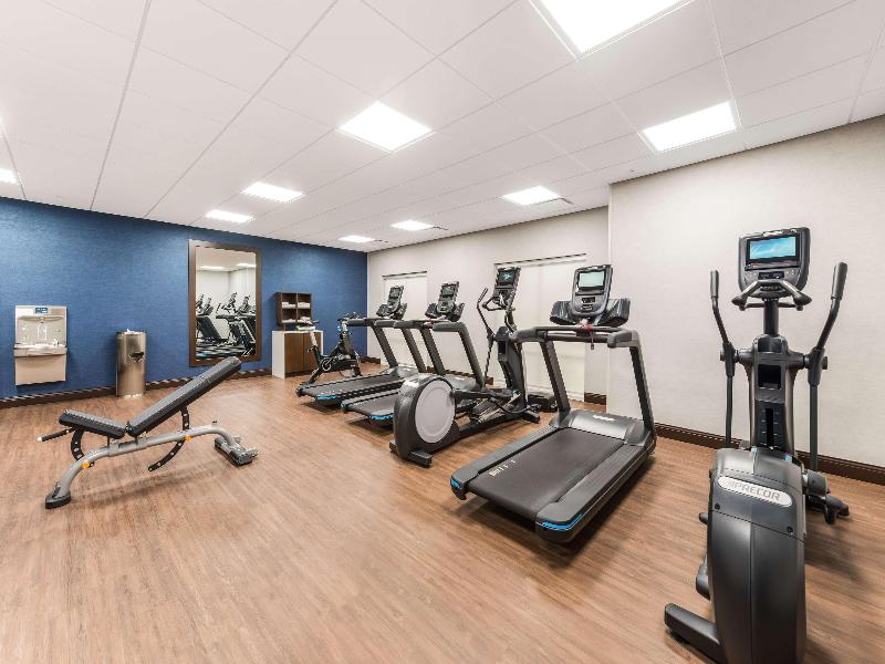 Hampton Inn And Suites Benton Harbor image