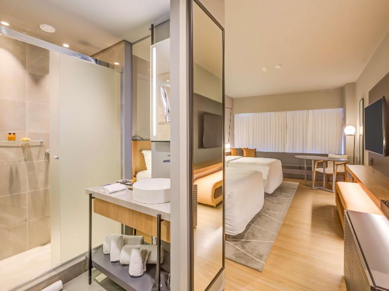 Doubletree By Hilton Porto Alegre image