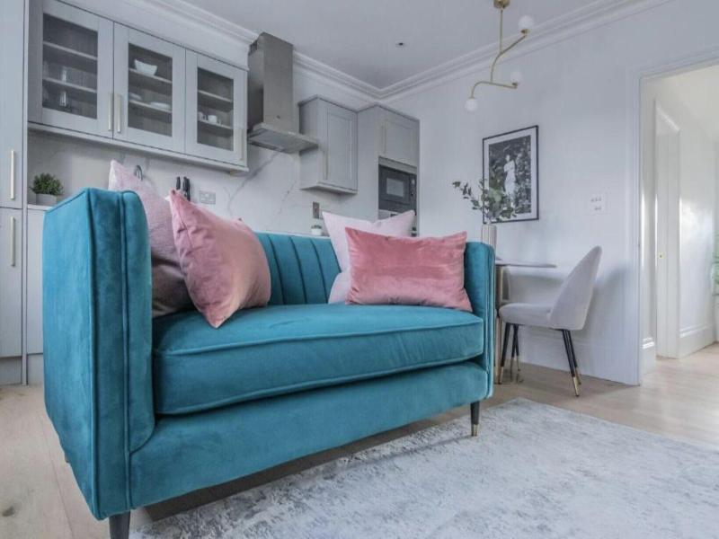 Elysian House Kensington Serviced Apts image