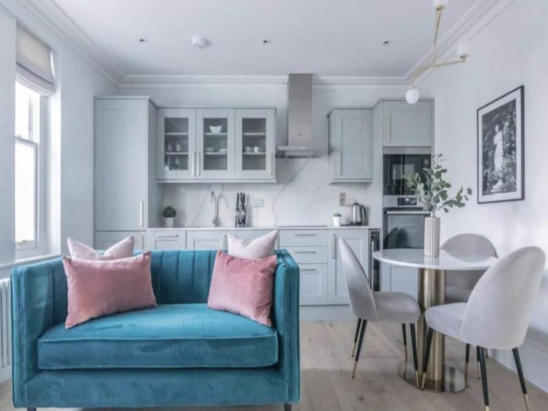 Elysian House Kensington Serviced Apts image