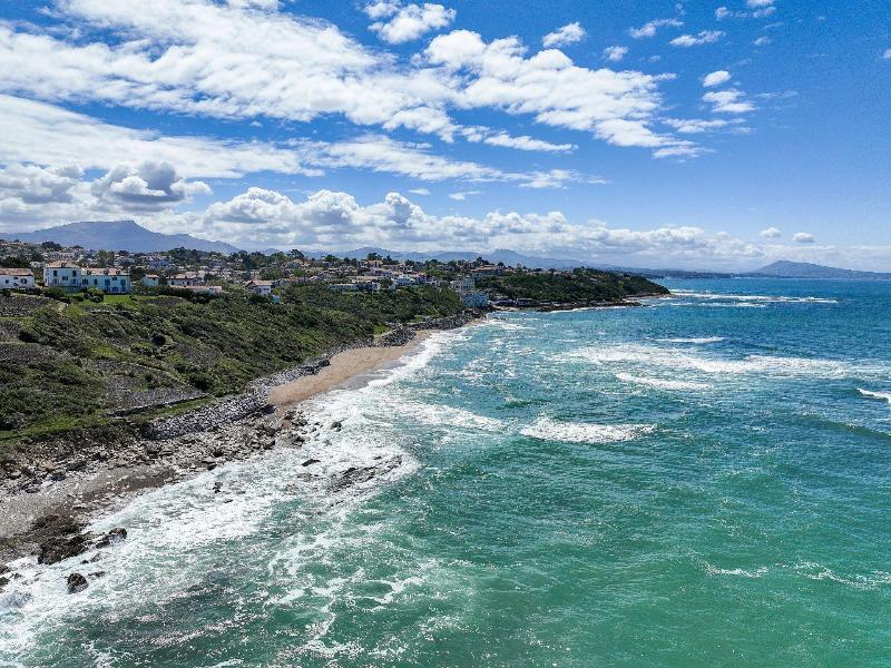 La Fra Gate Bidart Ha Tel By Mila Ade