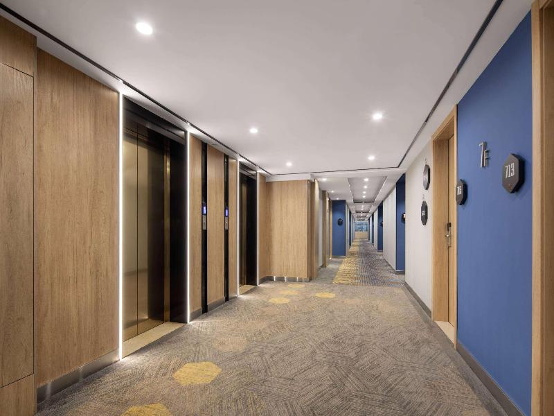 Microtel By Wyndham Kunming Guandu image