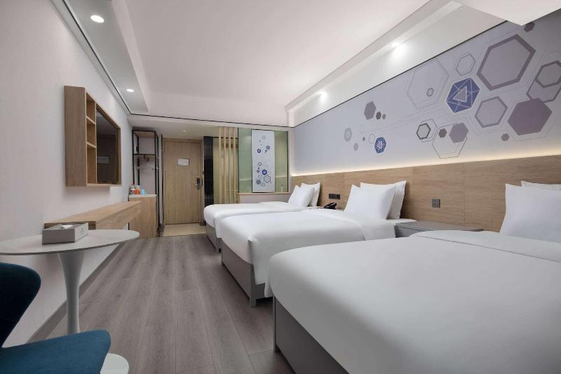 Microtel By Wyndham Kunming Guandu image