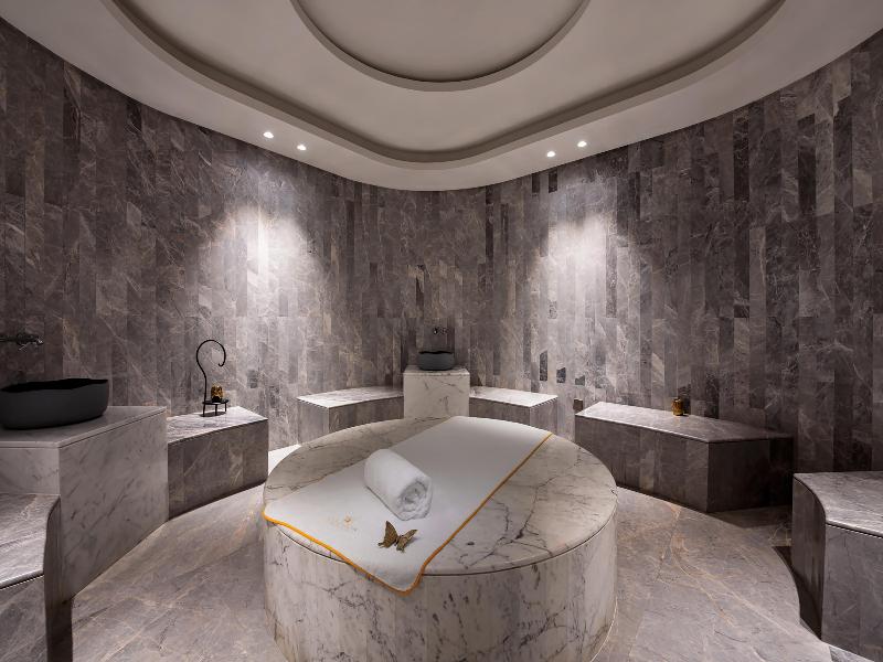 Hilton Bahrain City Centre Hotel & Residences image
