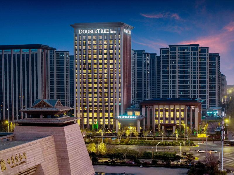 DoubleTree by Hilton Kaifeng image
