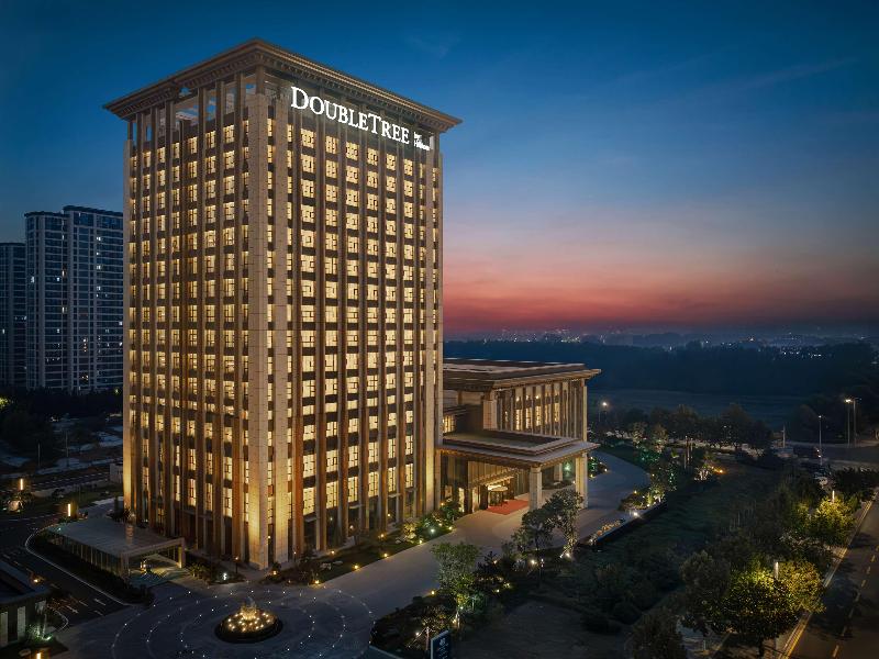 DoubleTree by Hilton Kaifeng image