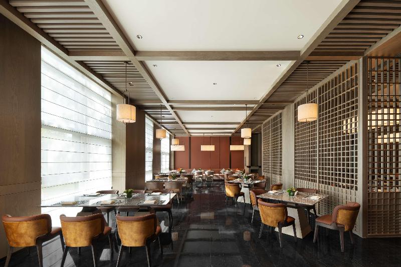 DoubleTree by Hilton Kaifeng image