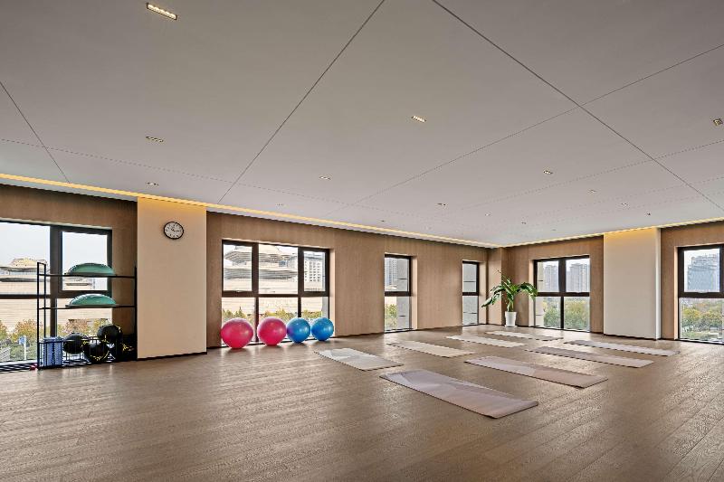 DoubleTree by Hilton Kaifeng image