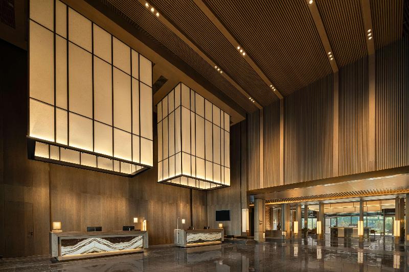 DoubleTree by Hilton Kaifeng image